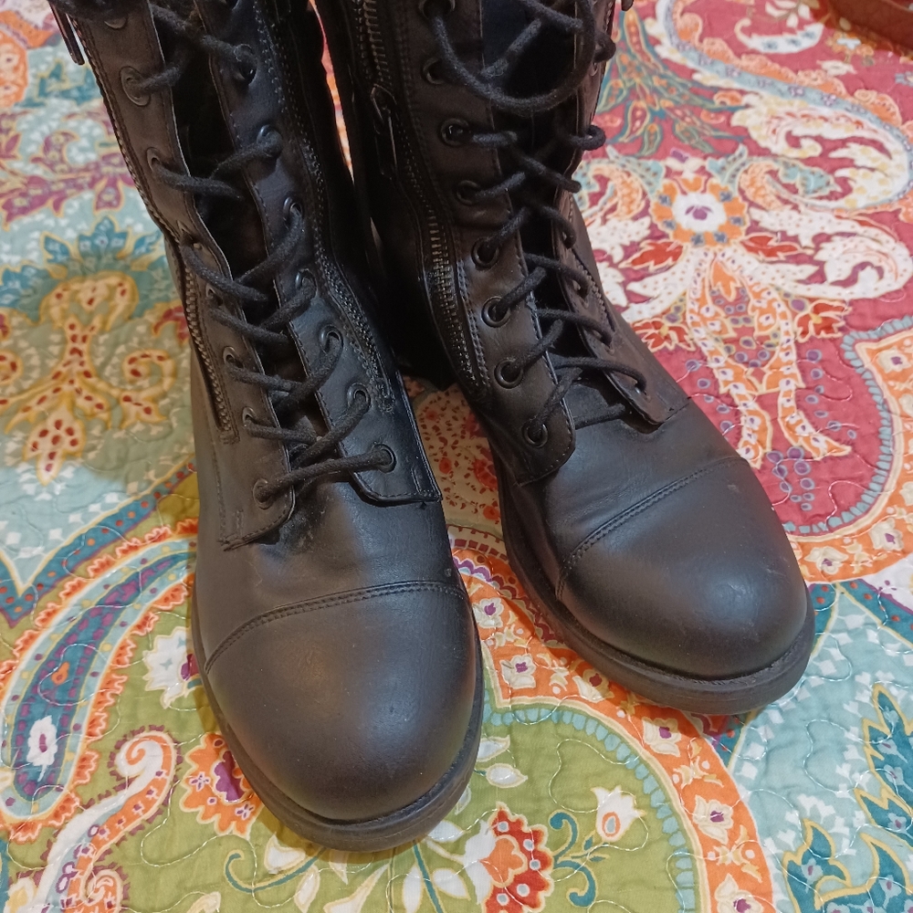 MIA double zipper boots